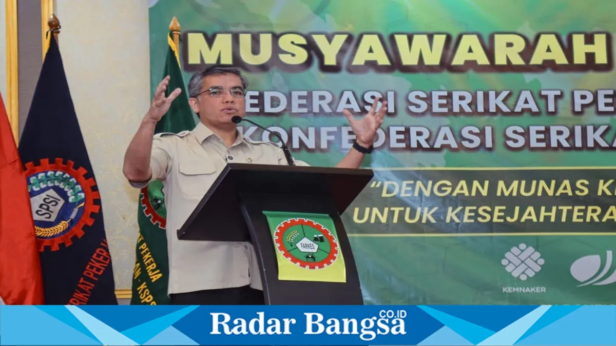 Menaker Soroti Pentingnya Transformasi Hubungan Kerja di Era AI