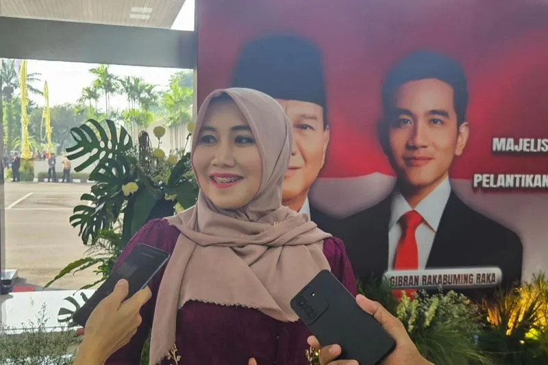 Senator Lia Istifhama Serukan Larangan PHK Sepihak Menjelang Lebaran