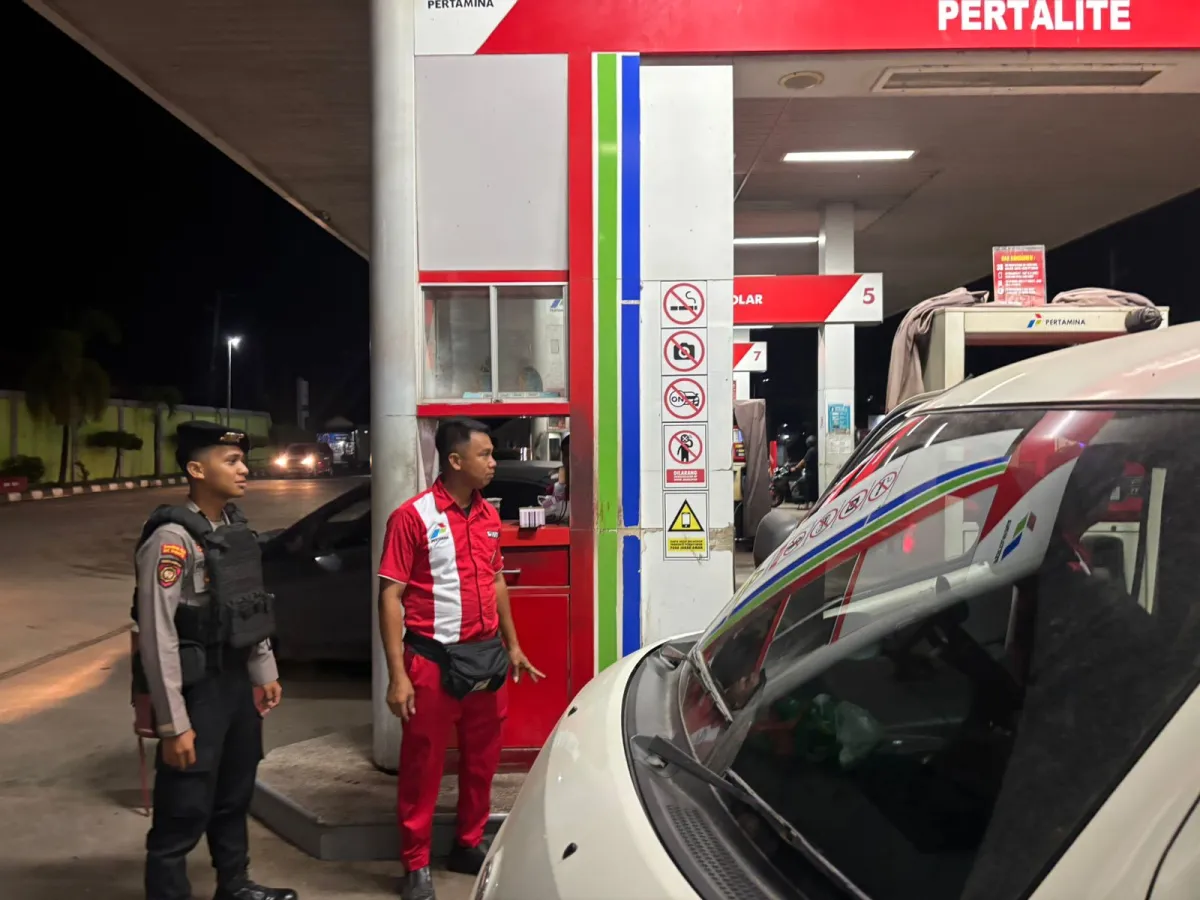 Patroli Dialogis Polres Kutim Jamin Keamanan di SPBU