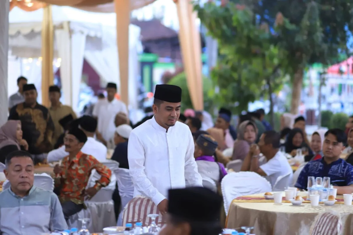 Wali Kota dan Wakil Kota Solok Rayakan Satu Tahun Kepemimpinan dengan Buka Bersama