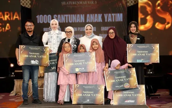 FemaleFit Meriahkan Silaturunway Vol 3 dengan Charity dan Fashion Show