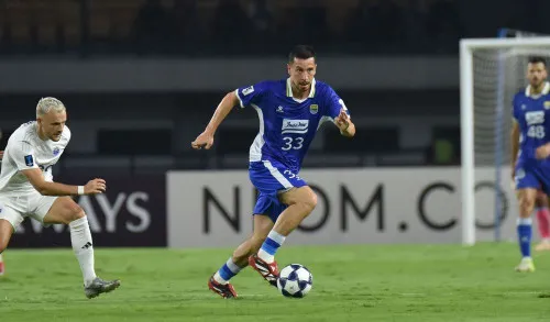 Persib Hadapi Persebaya: Laga Penentu di Liga 1 2025/2026