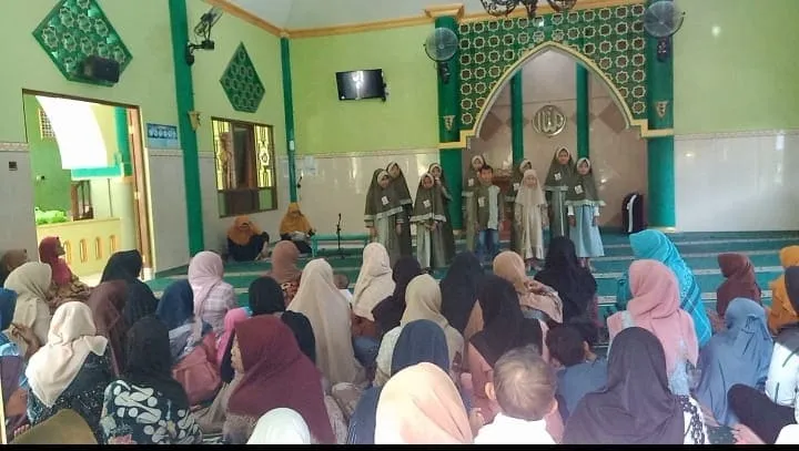 Semangat Berbagi Ramadhan di Padukuhan Sumbergamol