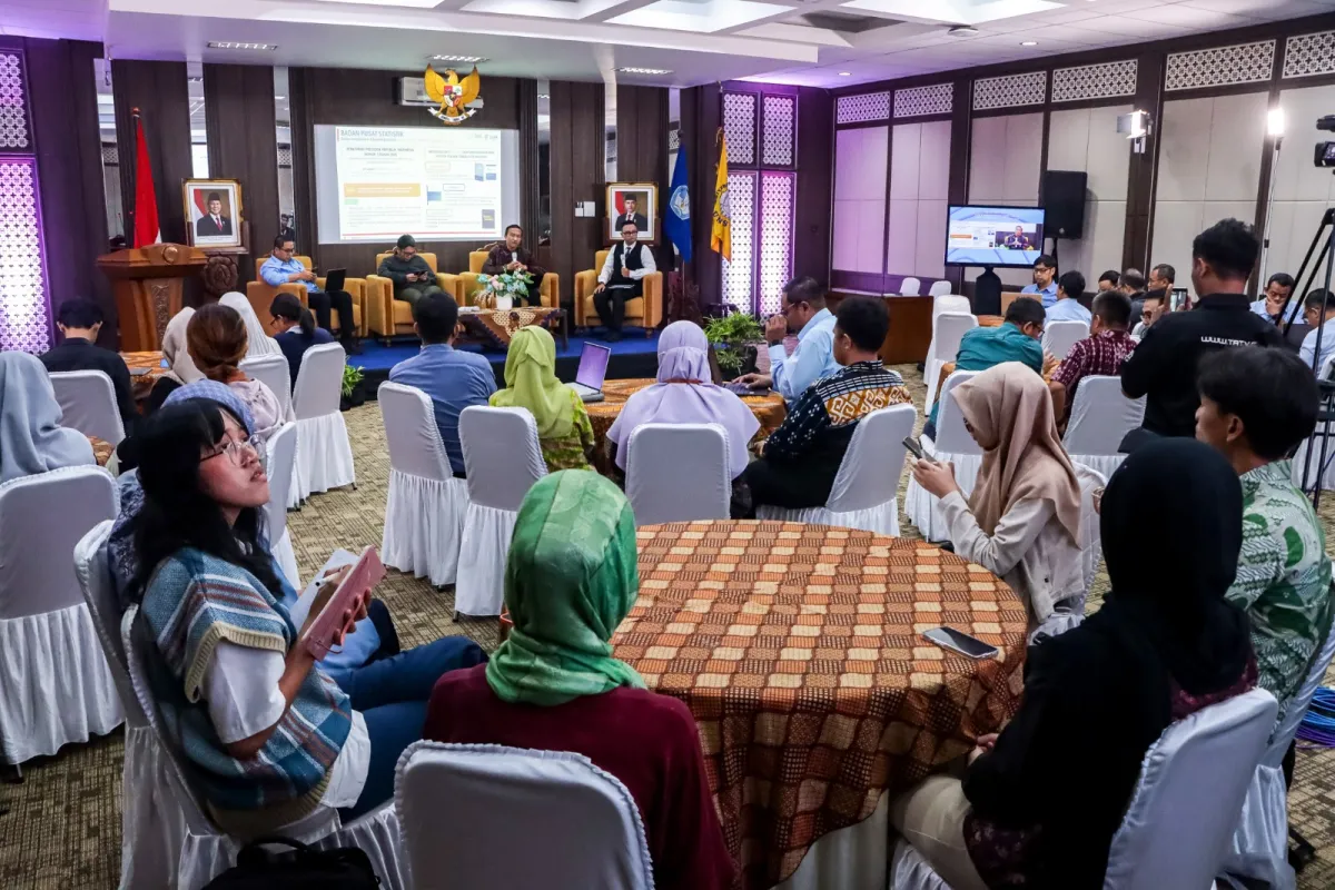 Evaluasi Satu Tahun Pemerintahan Jateng dalam Menghadapi Tantangan Ekonomi