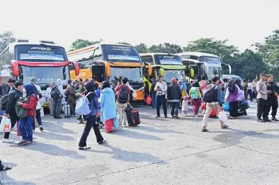 Kereta Api Jadi Pilihan Utama dengan 6,25 Juta Pemudik pada Lebaran 2026