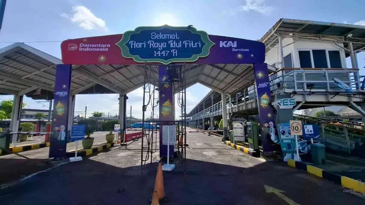Resparking Hiasi Stasiun dengan Dekorasi Idul Fitri Sambut Angleb 2026