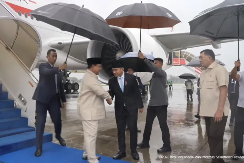 Presiden Prabowo Kembali ke Tanah Air Usai Kunjungan ke AS, Yordania, dan UEA