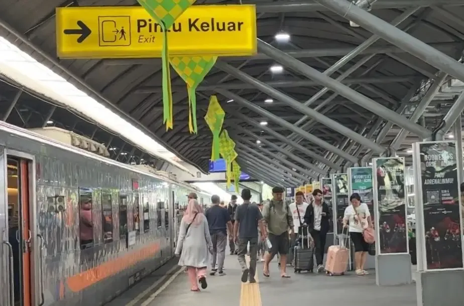 KAI Daop 8 Surabaya Siapkan 8 KA Tambahan untuk Libur Paskah