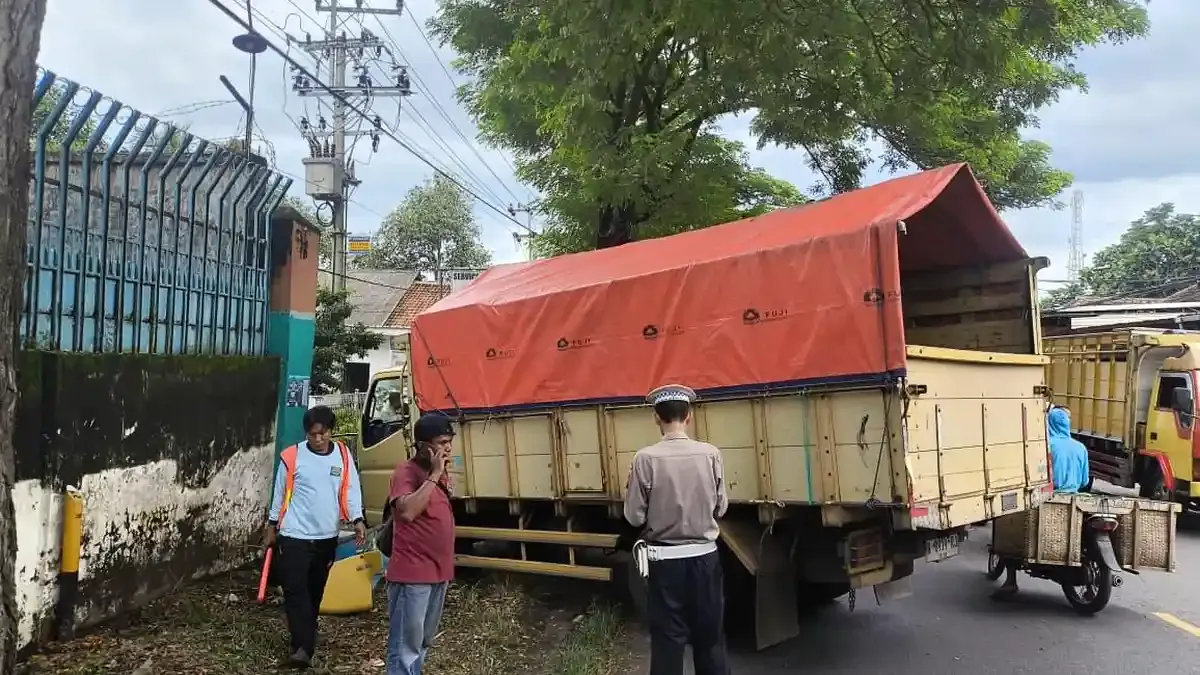 Kecelakaan Tiga Truk di Jalur Situbondo-Banyuwangi, Lalu Lintas Terganggu