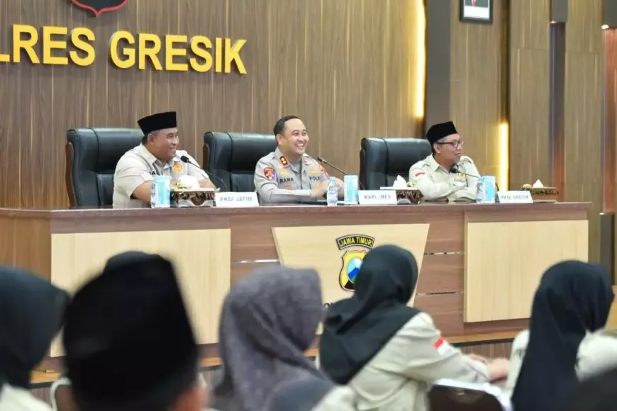 Kapolres Gresik Ajak Kades Cegah Judi Online dan Konflik Sosial