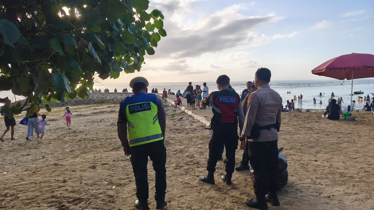 Polsek Denpasar Selatan Tindak Lanjuti Video Viral Dugaan Limbah di Pantai Segara Ayu