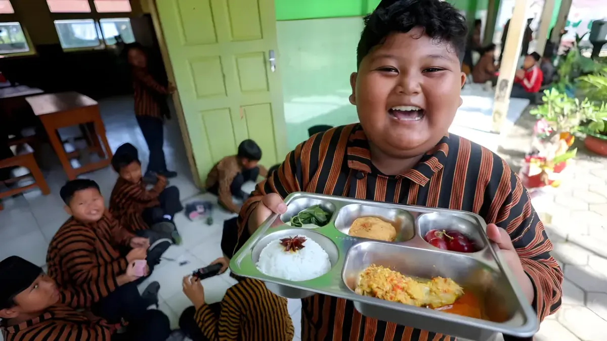 Kemendikdasmen Pastikan Anggaran Pendidikan 2026 Naik Tanpa Memotong Makan Gratis