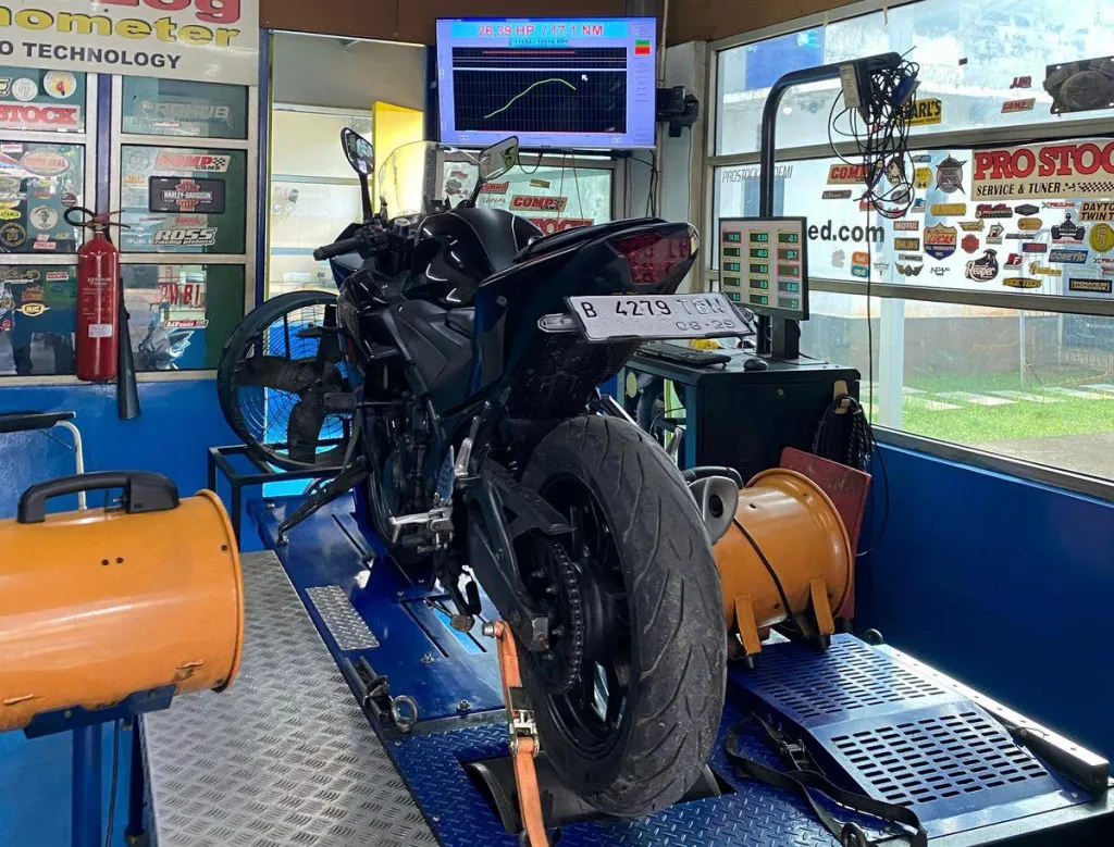 Motul Perkenalkan Program Perawatan Motor Berbasis Performa di Surabaya