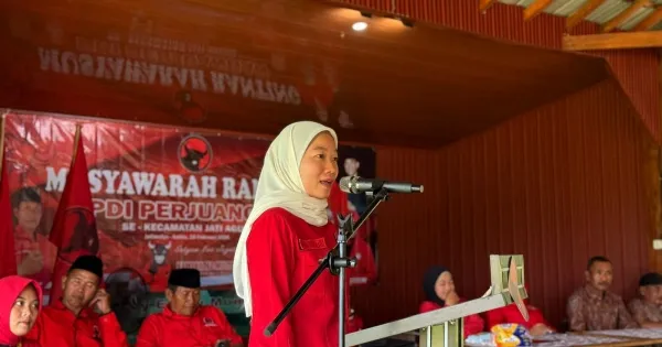 Lesty Dorong Kader PDI Perjuangan Jatiagung Bersatu untuk Menang