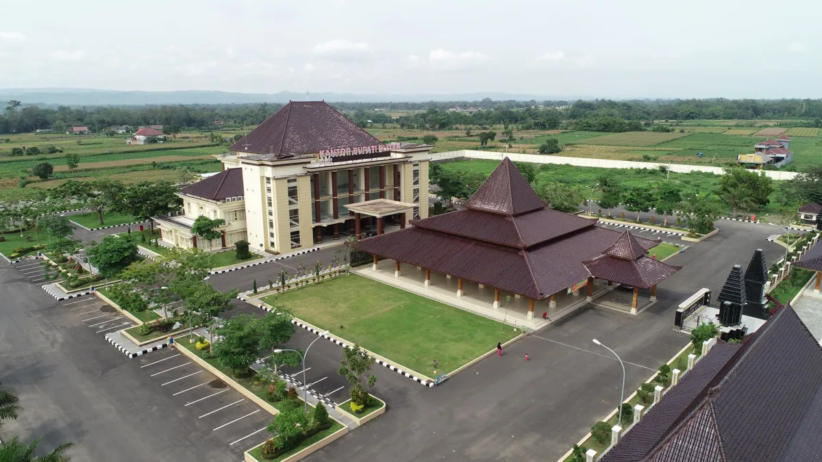 Pemkab Blitar Siap Realisasikan Pelebaran Jalan untuk Pusat Pemerintahan