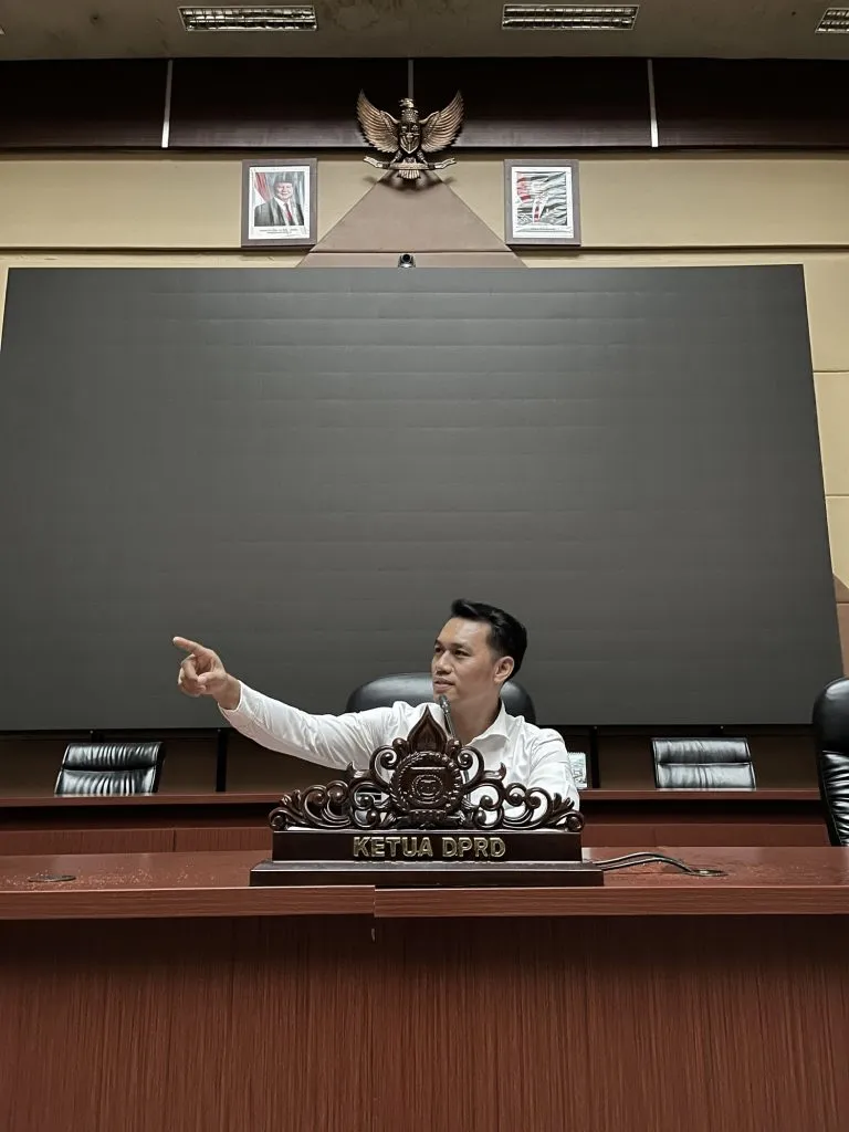 Independensi Lembaga Kepresidenan dalam Sistem Presidensial Indonesia