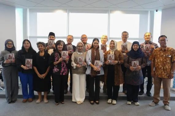 Soft Launching Buku "Kriminalisasi Kebijakan" di Universitas Paramadina