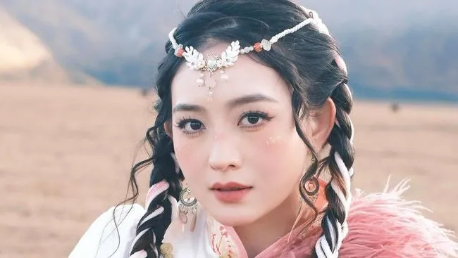 Artis Indonesia Masuk Nominasi 100 Perempuan Tercantik Dunia 2025