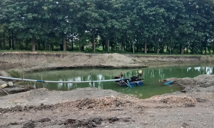 Aktivitas Tambang Pasir Darat Ilegal di Bojonegoro Mengancam Lahan Pertanian