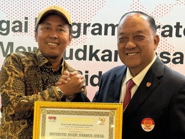 UNESA Dinobatkan sebagai Kampus Terbaik dalam Pembinaan Olahraga Nasional