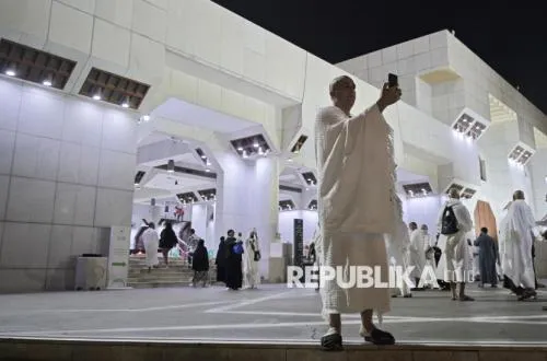 Jamaah Umrah di Makkah Dalam Keadaan Aman di Tengah Ketegangan Timur Tengah