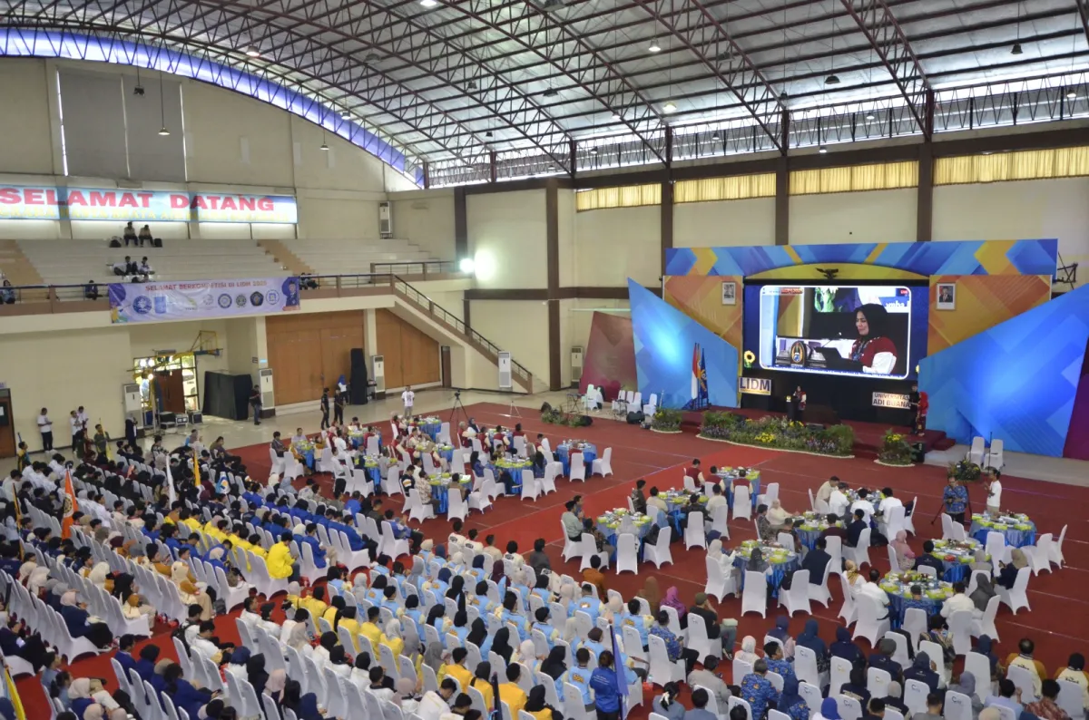 UAB Surabaya Jadi Tuan Rumah Final Lomba Inovasi Digital Mahasiswa 2025