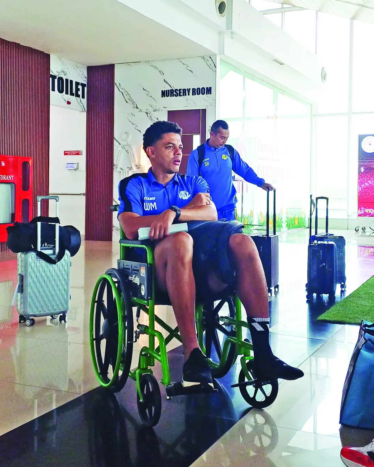 Walisson Maia Absen Hingga Akhir Musim Akibat Patah Tulang Fibula
