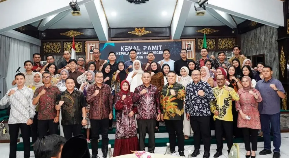 Bupati dan Wakil Bupati Batang Hari Hadiri Acara Kenal Pamit Kajari