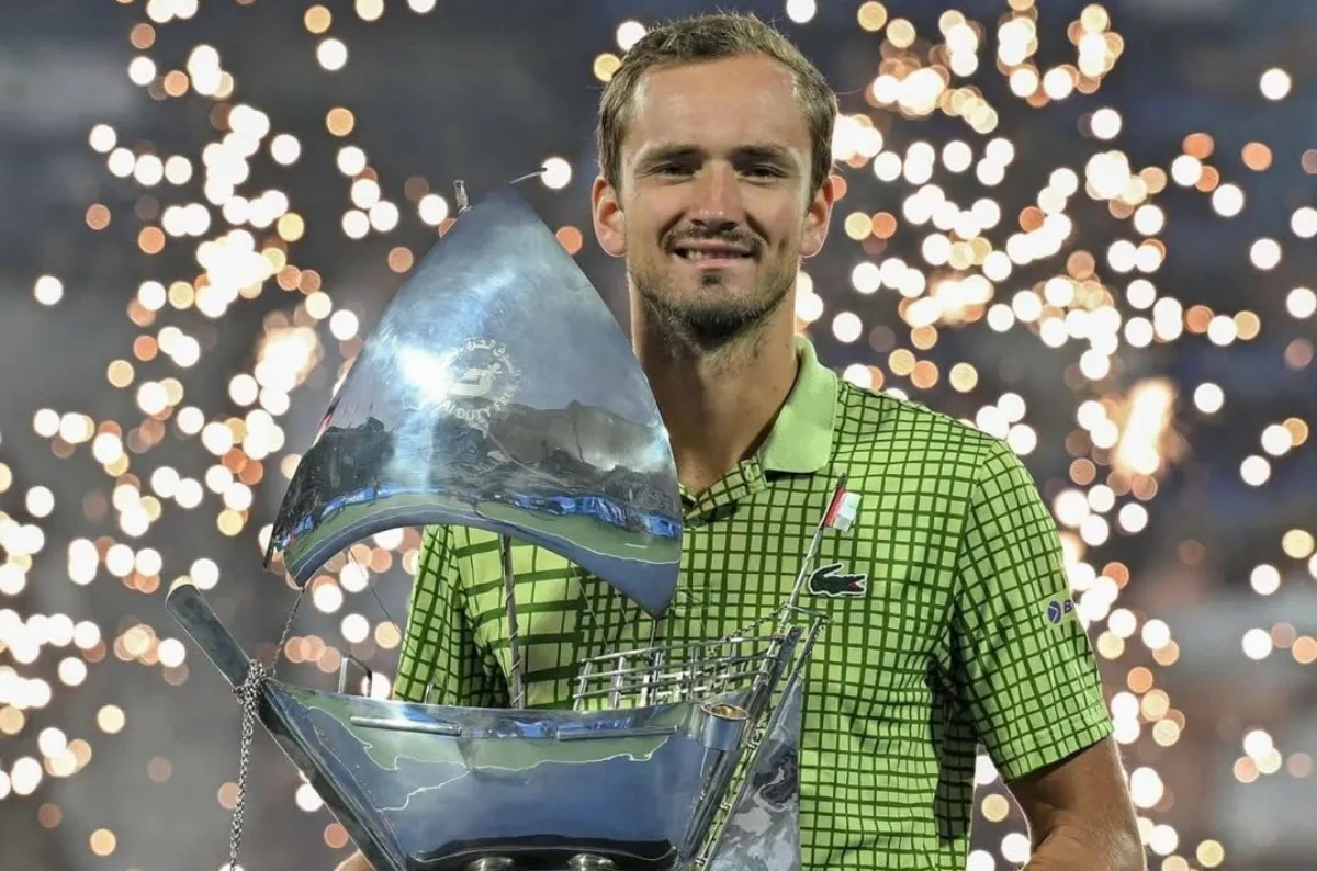 Medvedev Menang Walkover, Raih Gelar Dubai 2026 Setelah Griekspoor Cedera