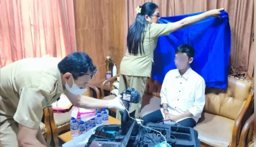 Disdukcapil Denpasar Lakukan Perekaman e-KTP untuk Napi di Lapas Kerobokan