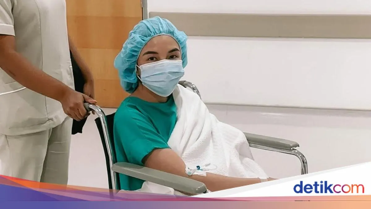 Chelsea Olivia Jalani 4 Operasi Kesehatan, Apa yang Terjadi?