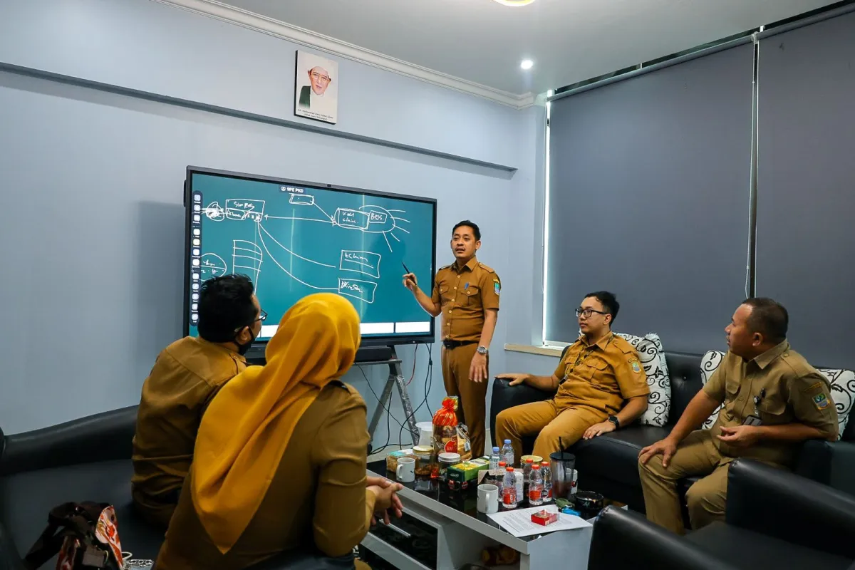 Pemkab Bekasi Optimalkan Layanan Helpdesk TIK untuk Percepat Transformasi Digital