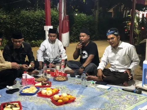 Forum Komunikasi Warga RT 02/RW 02 Cikiwul Bahas Kerukunan dan Keamanan