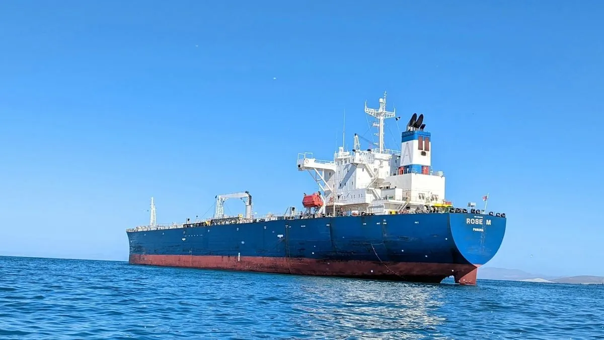 Lonjakan Harga Minyak Mentah akibat Ketegangan di Selat Hormuz