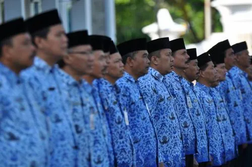 Menkeu Pastikan Belum Ada Keputusan Pemotongan Gaji Ke-13 PNS 2026