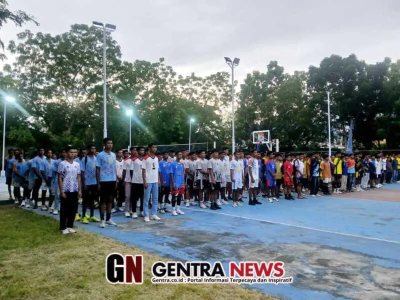 Pembukaan Turnamen Dr. Umbu Rudi Kabunang Cup I di Sumba Timur