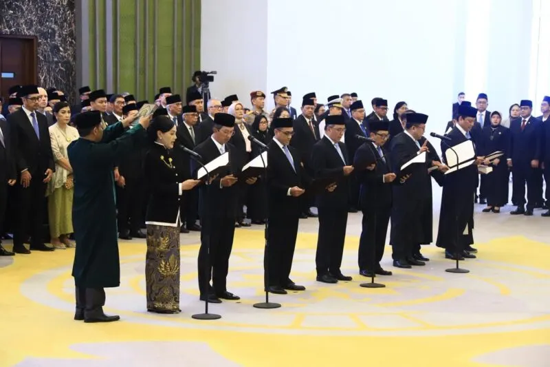 Pelantikan Anggota Dewan Komisioner OJK Periode 2026-2032