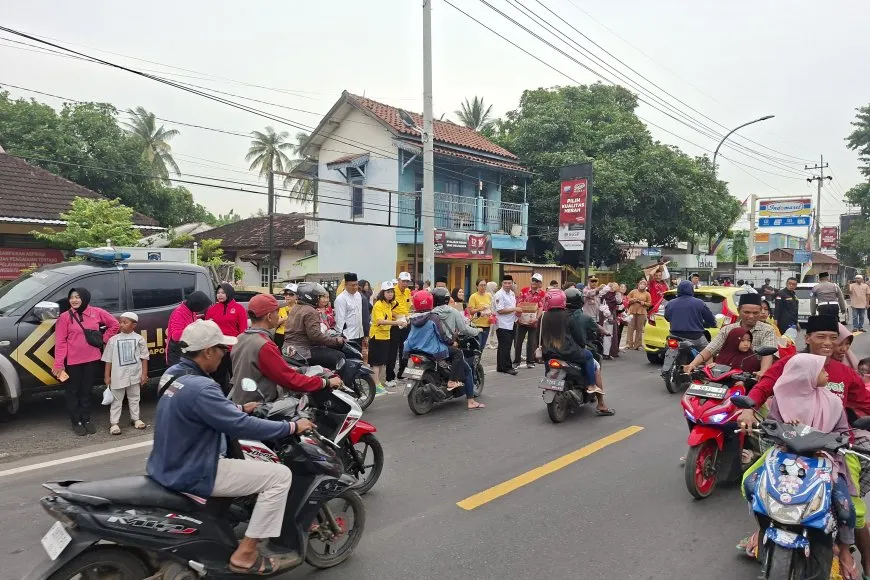 Polsek Kapongan Gelar Pembagian 1.000 Takjil dan Buka Puasa Bersama