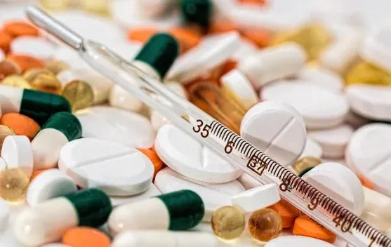 Panduan Aman Mengonsumsi Obat Selama Puasa Ramadan