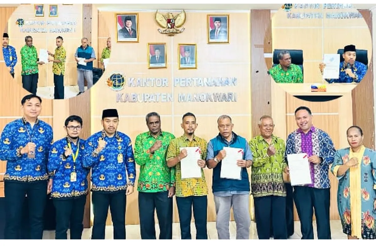 Kantah Manokwari dan Kemenag Serahkan Sertipikat Elektronik untuk Rumah Ibadah
