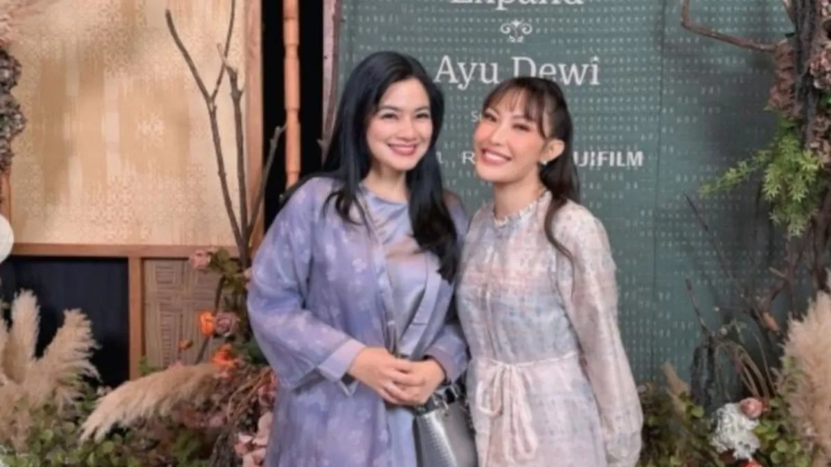 Ayu Dewi Luncurkan 'Selaras Collection' untuk Lebaran, Dapat Dukungan Selebritas