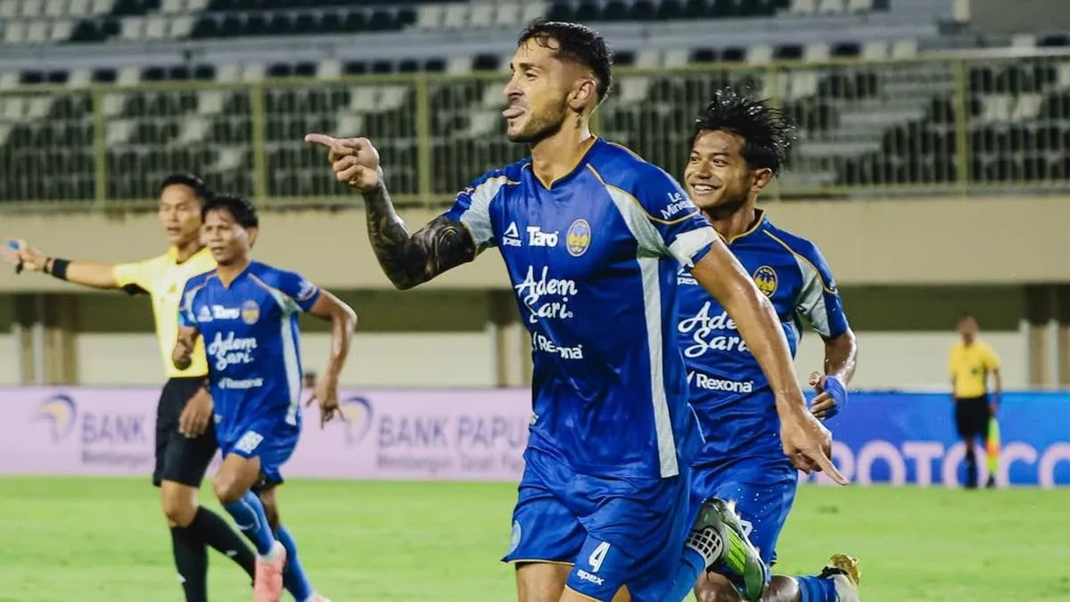 PSIM Yogyakarta Menang Dramatis 4-2 atas PSBS Biak di BRI Super League