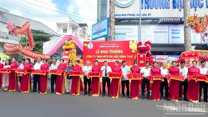 Universitas Dong Thap Luncurkan Model Bisnis untuk Jembatani Penelitian dan Praktik