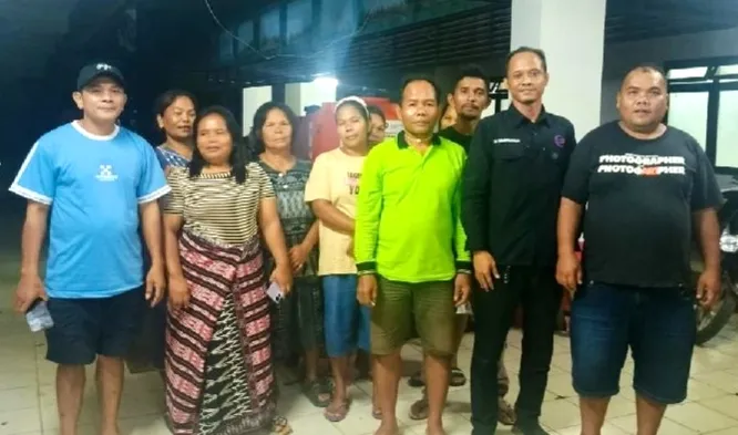 Dedikasi Dodi Rinaldo Tanjung dalam Membantu Pengungsi Banjir di Tapani Tengah