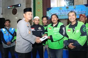 Polres Metro Bekasi Gelar Buka Puasa Bersama Ojol untuk Perkuat Kamtibmas