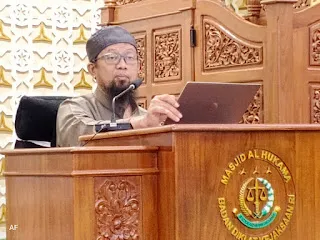 Ustaz Abu Abdirahman Bahas Golongan yang Diberi Keringanan Puasa di Kajian Ramadan