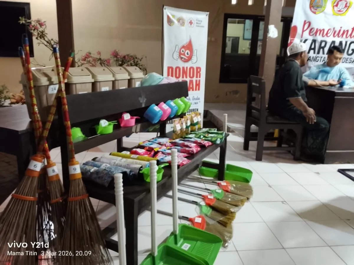 Kampung Donor Karang Duren Apresiasi Relawan dengan Peralatan Rumah Tangga