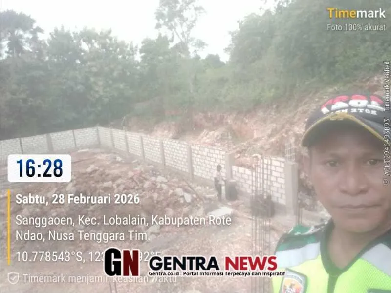 Babinsa Pantau Pembangunan Infrastruktur di Desa Sanggaoen