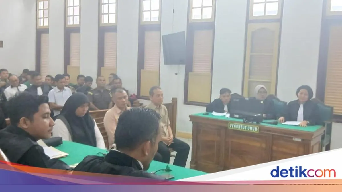 Tiga Terdakwa Korupsi Anggaran BBM Kendaraan Sampah di Medan