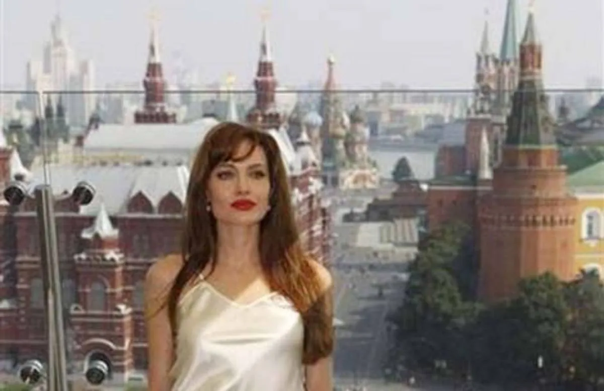 Brad Pitt dan Angelina Jolie Resmi Bercerai, Kondisi Tukul Arwana Membaik